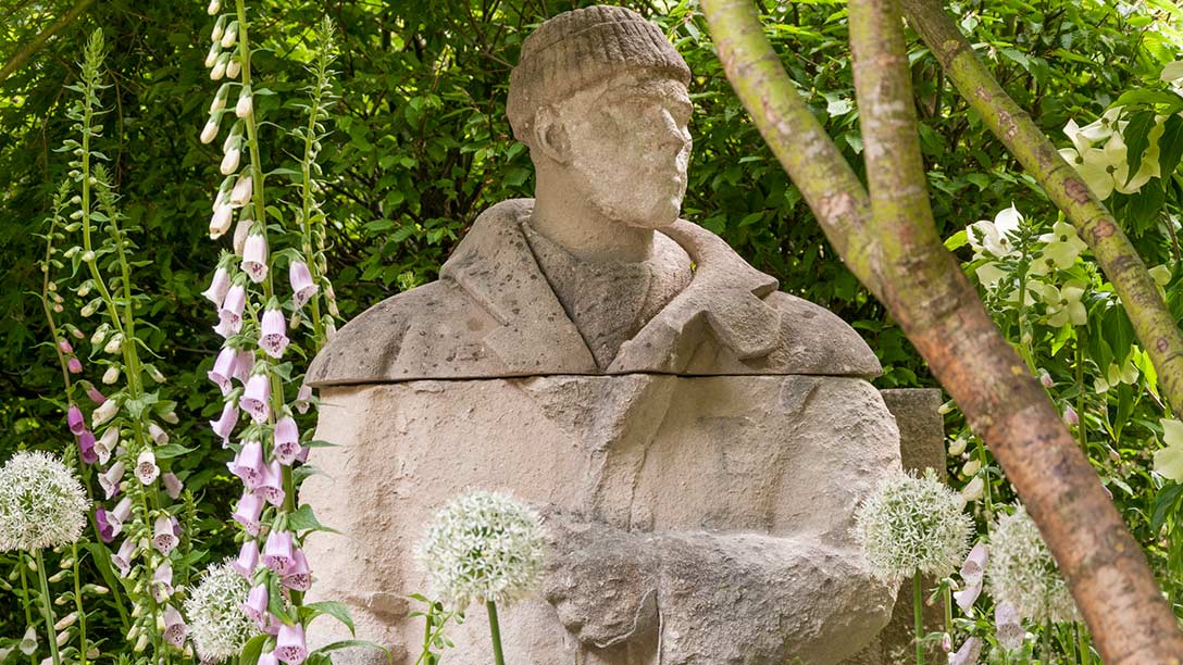 CWGC-Centenary-Garden_2018_b