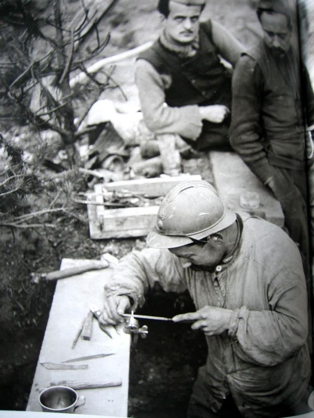 men_making_trench_art_z